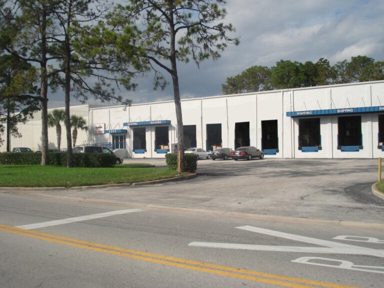 Orlando Central Park Warehouse/Office Available